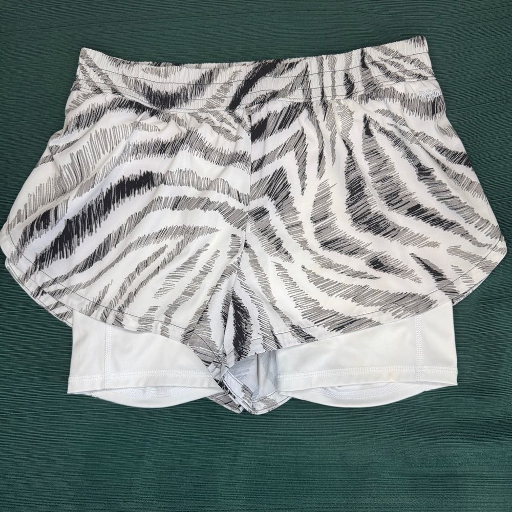 DSG Women's Zebra Print 2-in-1 Running Shorts White‎ Black Size S Activewear